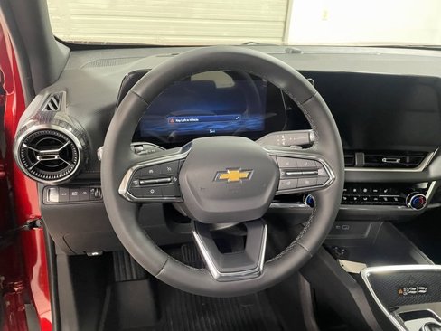New 2026 Chevrolet Equinox LT w/ Convenience Package II image 14