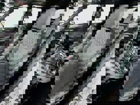 Used 2024 Hyundai Palisade Calligraphy image 17