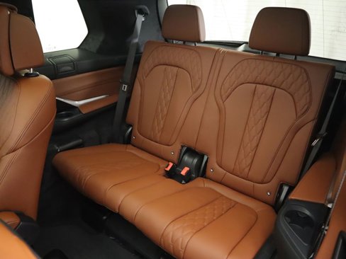 New 2026 BMW X7 xDrive40i w/ Executive Package image 24