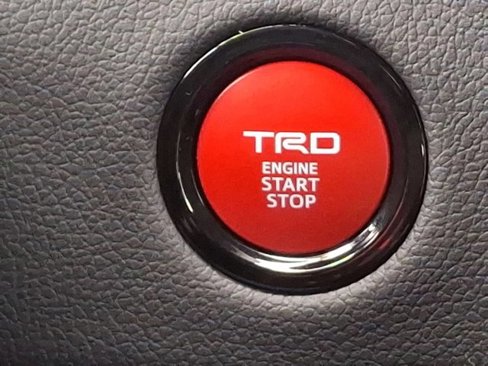 New 2025 Toyota Tundra Limited image 18