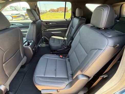 New 2026 Chevrolet Traverse LT w/ Enhanced Driving Package image 13