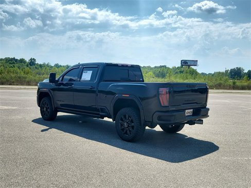 Used 2024 GMC Sierra 2500 AT4 w/ AT4 Premium Plus Package image 13