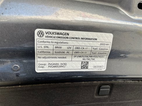 Used 2023 Volkswagen Jetta SE image 34