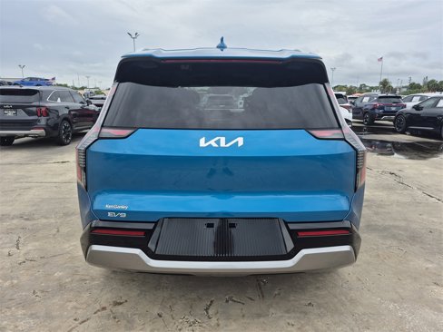 New 2026 Kia EV9 Land image 7