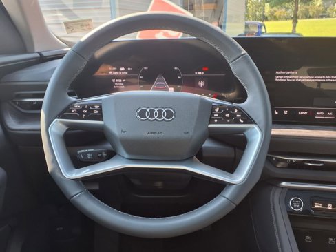 New 2025 Audi Q5 Premium Plus image 11