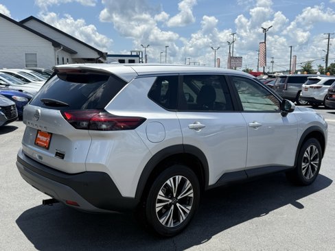 Used 2023 Nissan Rogue SV image 7
