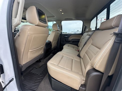 Used 2018 GMC Sierra 2500 Denali w/ Duramax Plus Package image 20