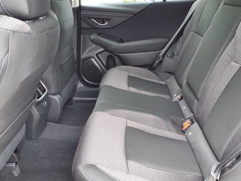 Used 2025 Subaru Outback Premium w/ Popular Package #1A image 5