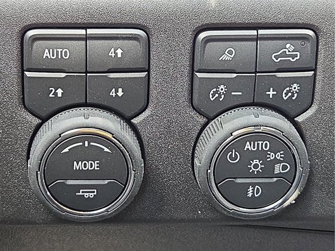 New 2026 Chevrolet Silverado 1500 LTZ w/ LTZ Premium Package image 21