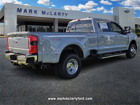 New 2026 Ford F350 Lariat image 3