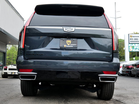 Used 2022 Cadillac Escalade Premium Luxury image 74