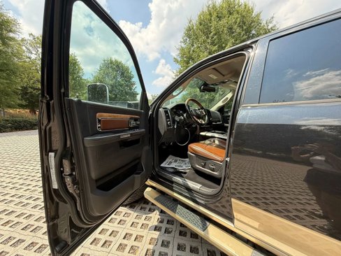 Used 2015 RAM 2500 Longhorn w/ Convenience Group image 8
