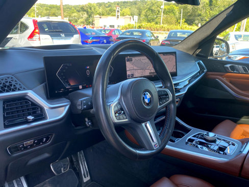 Used 2023 BMW X7 M60i w/ Executive Package image 19