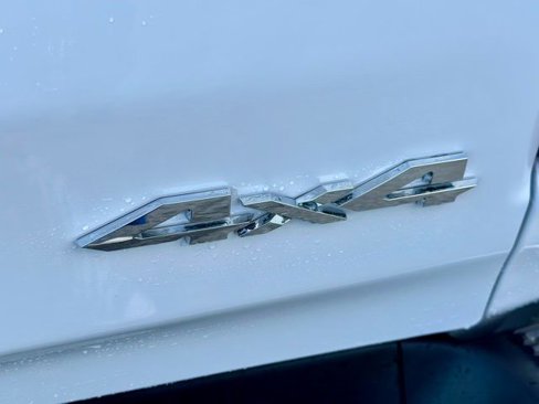 New 2026 RAM 1500 4x4 Crew Cab image 11