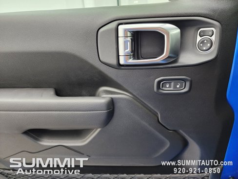 New 2025 Jeep Wrangler Sport S image 39