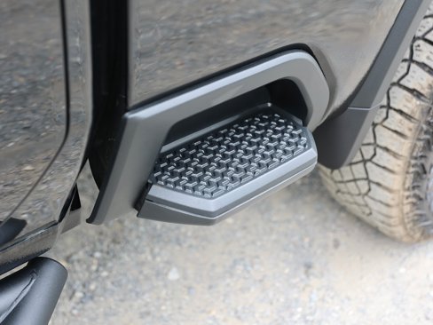Certified 2021 Chevrolet Silverado 3500 LTZ w/ LTZ Plus Package image 12