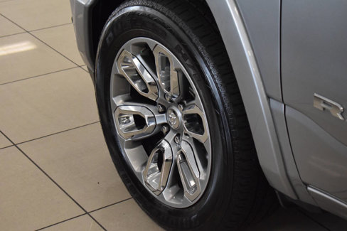 Used 2021 RAM 1500 Laramie w/ Sport Appearance Package image 26