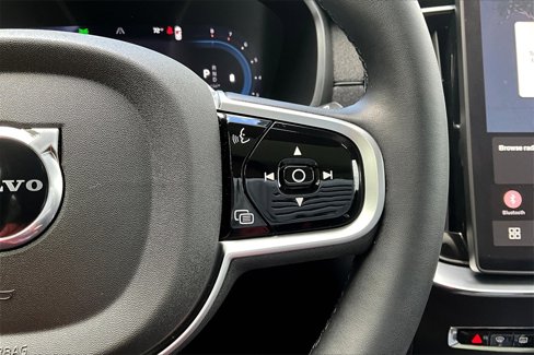 Certified 2025 Volvo XC90 B6 Plus w/ Protection Package Premier image 11