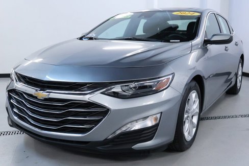 Used 2024 Chevrolet Malibu LT image 3