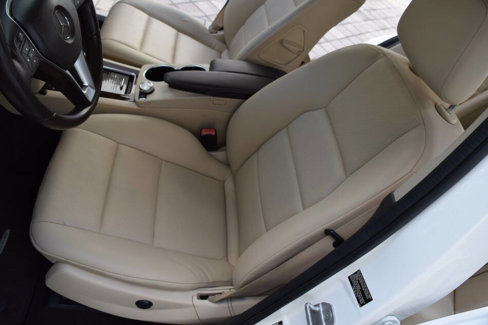 Used 2013 Mercedes-Benz GLK 250 BlueTEC 4MATIC image 39