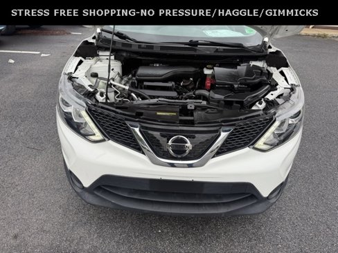 Used 2019 Nissan Rogue Sport S image 10