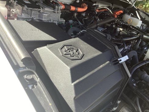 Used 2024 Toyota Tacoma Trailhunter image 9