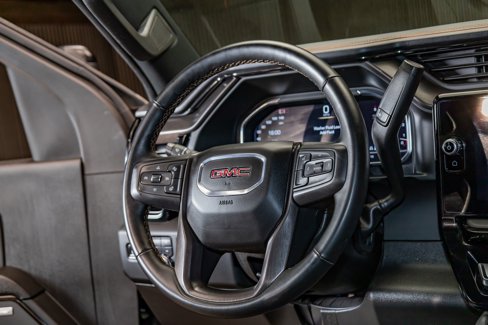 Used 2025 GMC Sierra 2500 AT4 w/ AT4 Premium Plus Package image 18