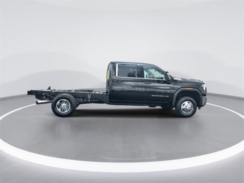New 2026 GMC Sierra 3500 SLE w/ SLE Convenience Package image 9