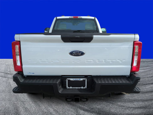 New 2026 Ford F250 2WD Regular Cab Super Duty image 4