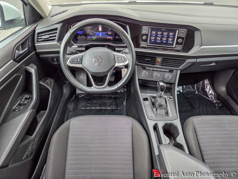 Used 2024 Volkswagen Jetta S image 14