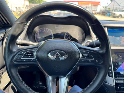 Used 2017 INFINITI Q60 2.0t w/ Premium Plus Package 2.0T image 21