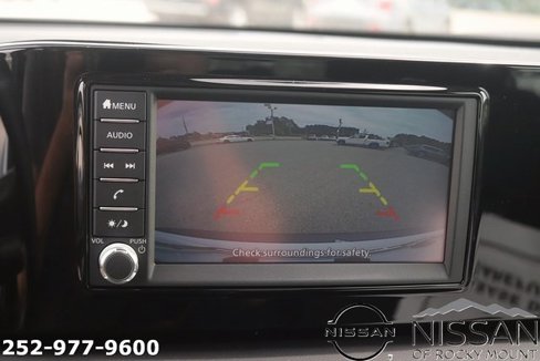 Used 2025 Nissan Kicks S image 23