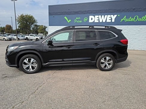 Used 2022 Subaru Ascent Premium image 2