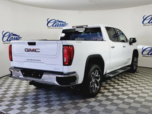 New 2026 GMC Sierra 1500 SLT image 25