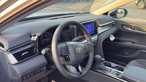 New 2026 Toyota Camry LE image 10