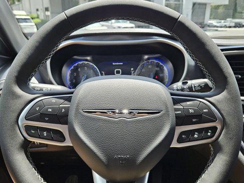 New 2026 Chrysler Pacifica Select image 11