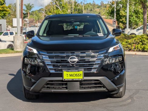 New 2026 Nissan Rogue SV image 3