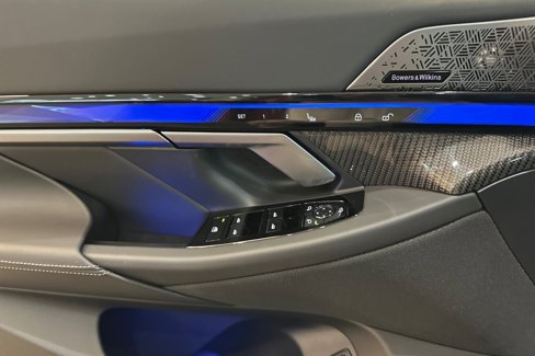 New 2026 BMW 540i xDrive image 8