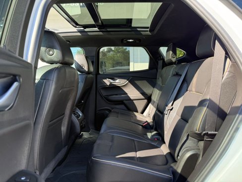 Used 2021 Chevrolet Blazer Premier w/ Driver Confidence II Package image 17