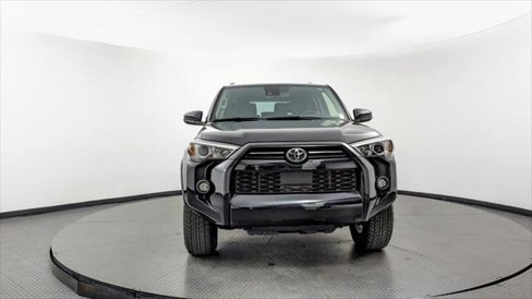 Used 2024 Toyota 4Runner SR5 image 11