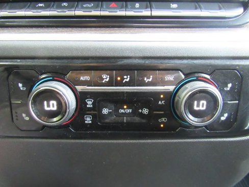 Used 2025 Chevrolet Silverado 1500 LT image 45