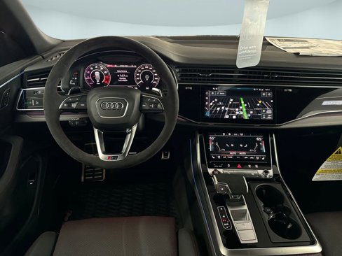 New 2025 Audi RS Q8 performance image 27
