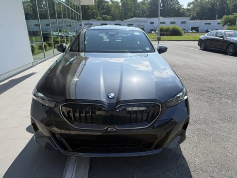 New 2026 BMW 530i xDrive w/ M Sport Package image 4
