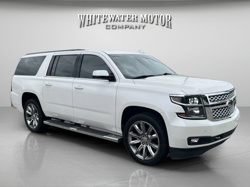 Used 2019 Chevrolet Suburban LT w/ LT Signature Package image 7