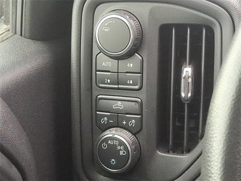 Used 2024 Chevrolet Silverado 1500 Custom Trail Boss image 22