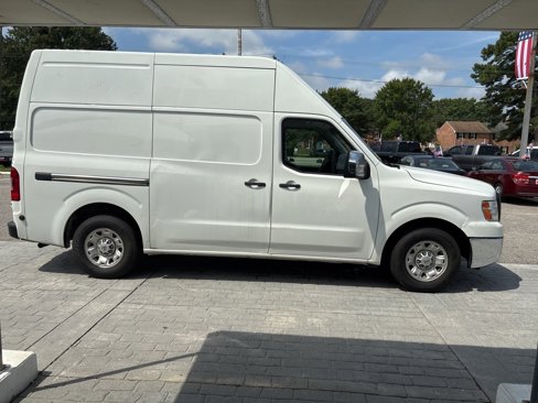 Used 2021 Nissan NV 3500 SV image 6