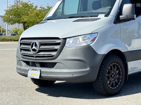 Used 2023 Mercedes-Benz Sprinter 2500 image 3