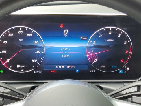 Used 2025 Mercedes-Benz C 300 Sedan image 24