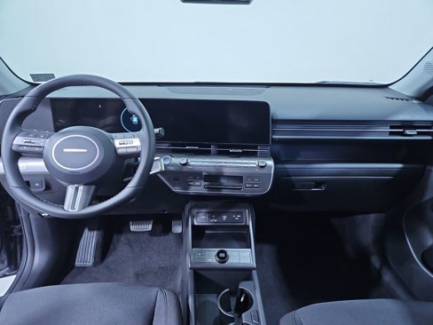 New 2025 Hyundai Kona SEL image 13