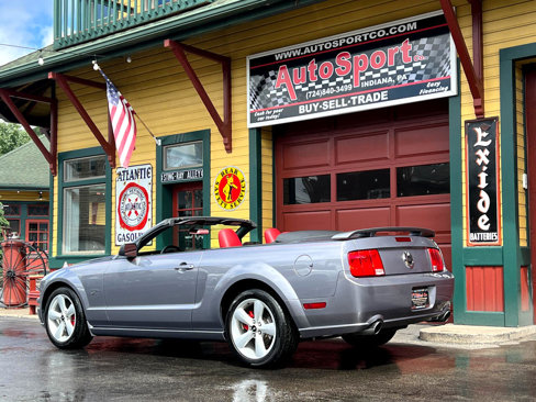Used 2006 Ford Mustang GT Premium image 18
